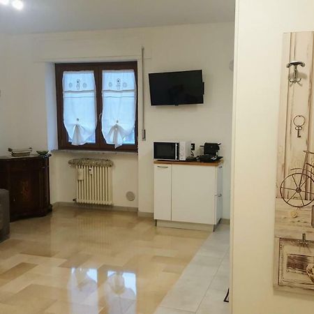 Casa Della Nonna Per Voi Parcheggio Gratuito Condizionatore Portatile Cir 0052 Аоста Экстерьер фото